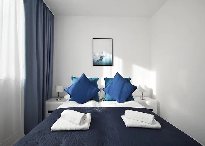 Rentplanet - Apartament Bialy Dom